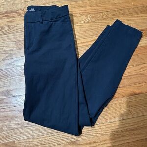 Women’s pixie navy blue skinny dress pants